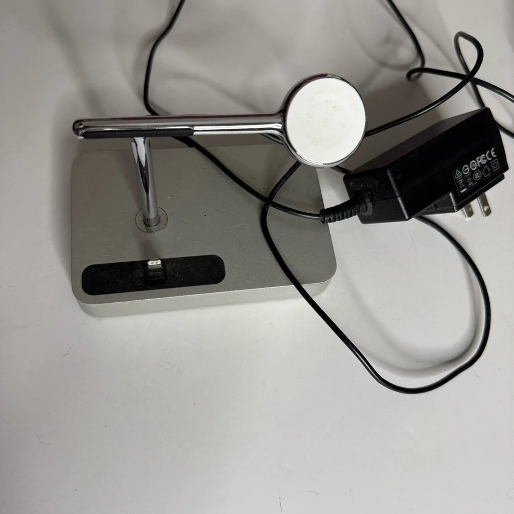 belkin apple watch